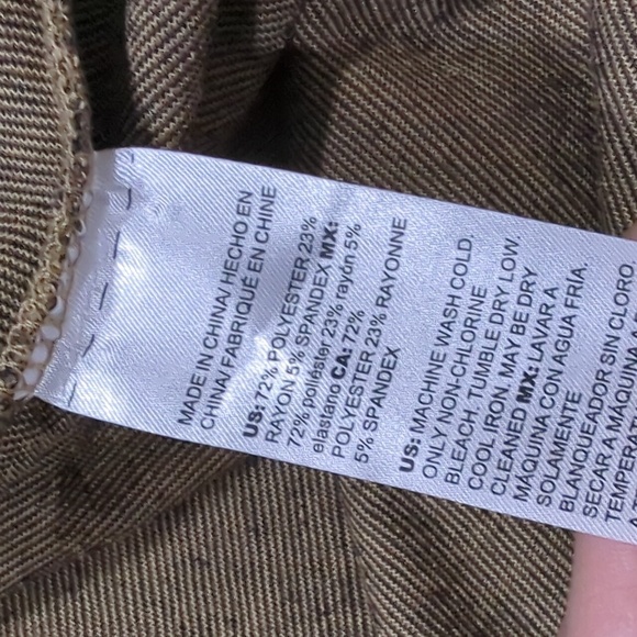 Chico's Top Womens XL Leopard Print Tie Front Shawl Size 3 - Picture 6 of 6